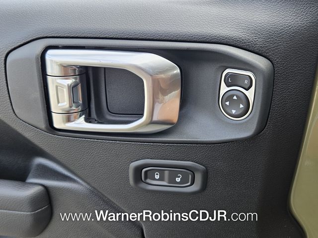 New 2025 Green Jeep Sport S image 28