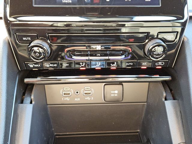 2026 Jeep Grand Cherokee L Laredo 4x2