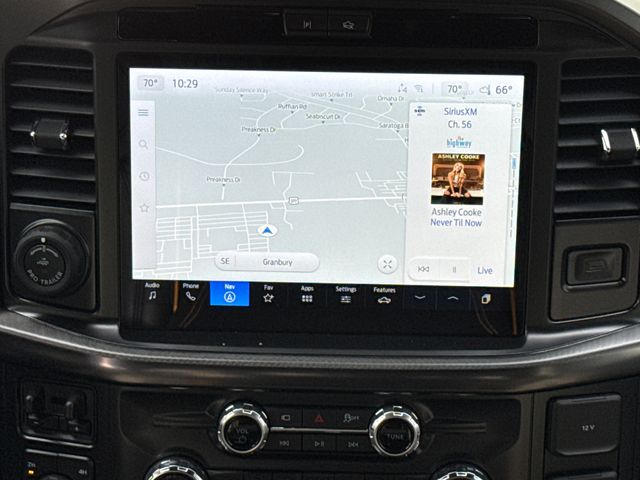 New 2025 White Ford Tremor image 13