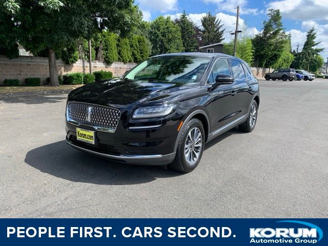 Infinite Black Metallic Clearcoat 2023 Lincoln Nautilus SUV / Crossover All-Wheel Drive 8-Speed Automatic