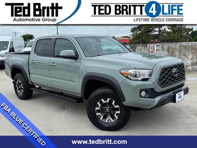 Lunar 2022 Toyota Tacoma Pickup Truck Four-Wheel Drive 6-Speed Automatic