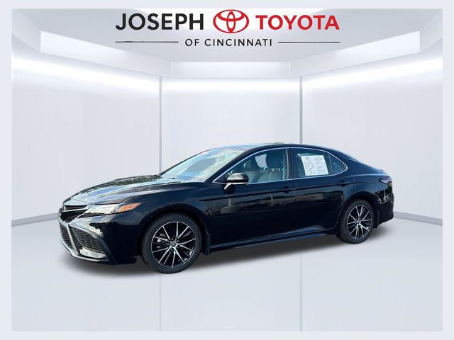 Midnight Black Metallic 2024 Toyota Camry Sedan Front-Wheel Drive 8-Speed Automatic
