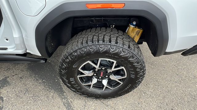 2024 GMC Canyon AT4X 12