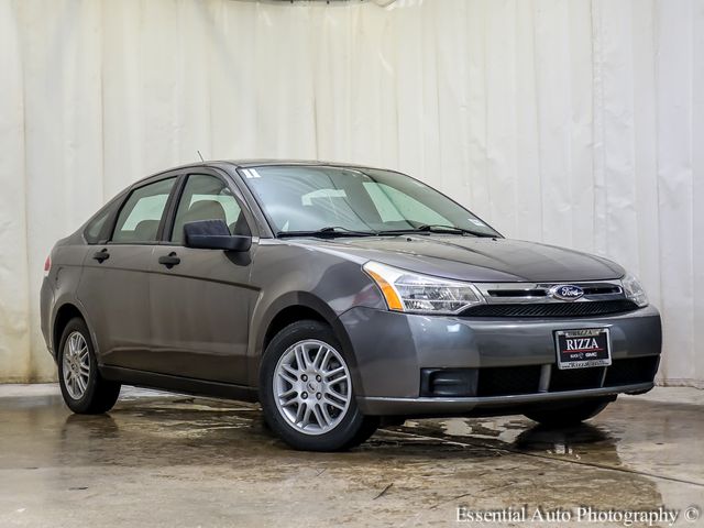 Sterling Gray Metallic 2011 Ford Focus SE Sedan Front-Wheel Drive 4-Speed Automatic