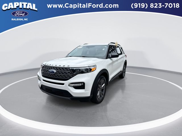 Used 2023 White Ford XLT image 4