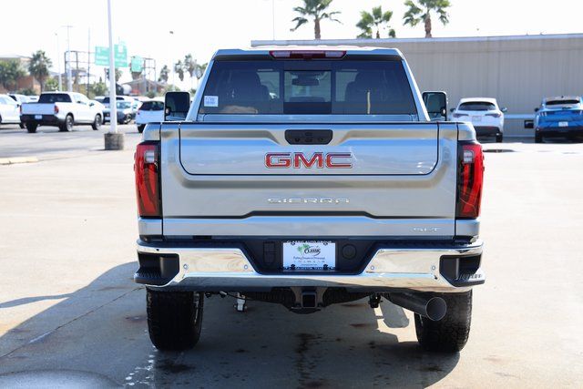2026 GMC Sierra 2500HD SLT - 6