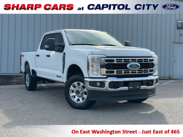 Oxford White 2024 Ford F-250 Super Duty XLT SuperCab 4WD Pickup Truck Four-Wheel Drive Automatic