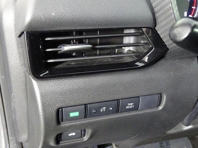 NissanSentra12