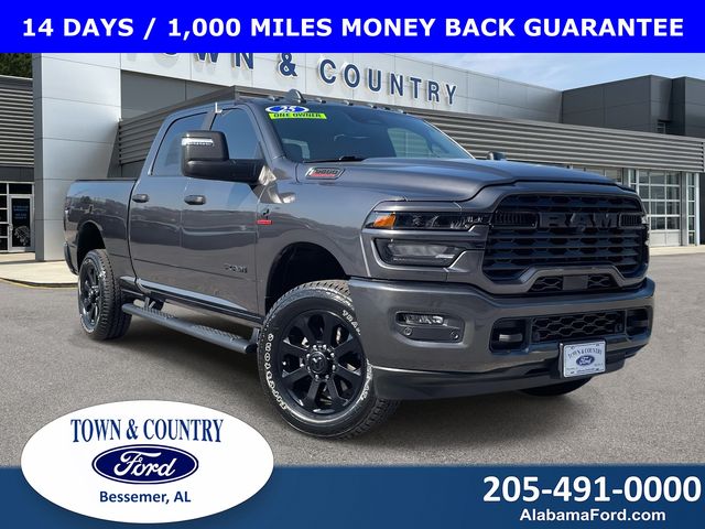2025 RAM 3500 Big Horn Crew Cab 4WD