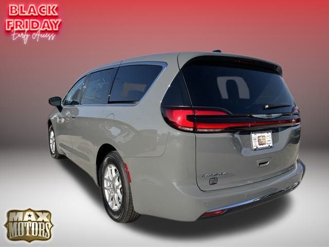 2024 Chrysler Pacifica Touring L 6