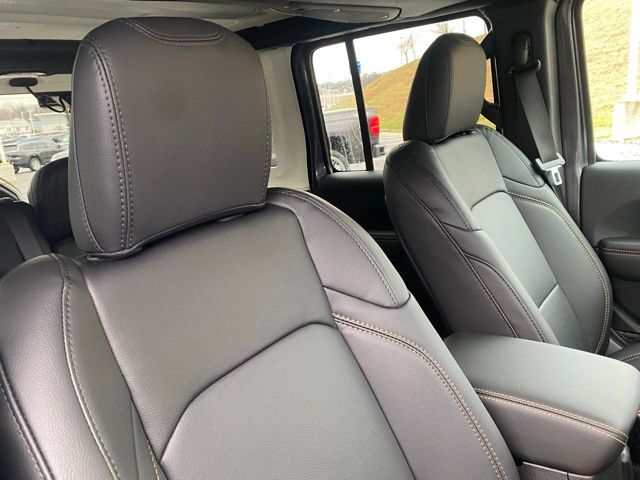 new 2026 Jeep Wrangler car, priced at $46,889