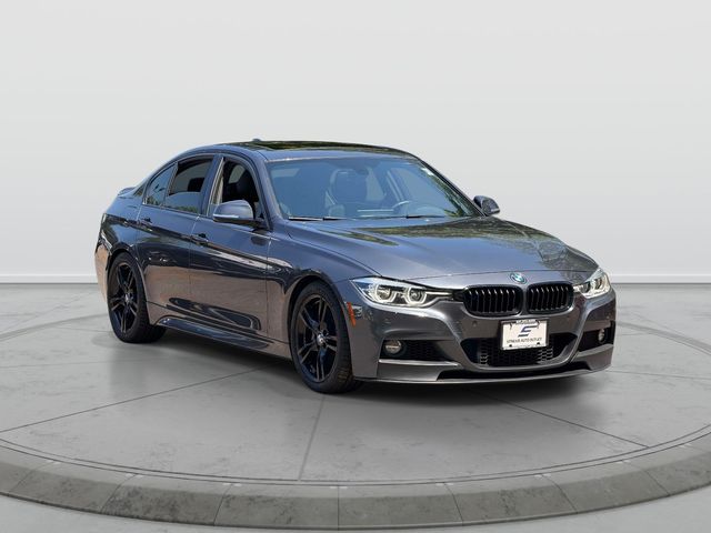2018.0 BMW 3 Series 340i xDrive Sedan's photo