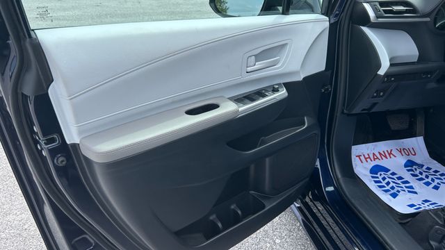 Used 2026 Toyota Sienna Van