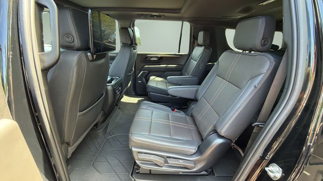 Used 2025 Black Chevrolet High Country image 20