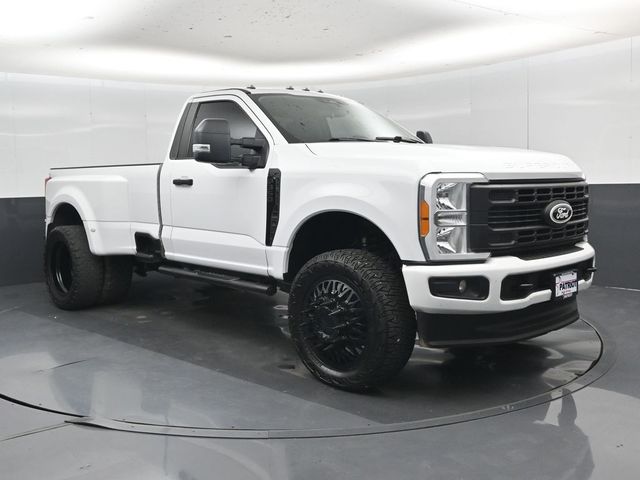 2023 Ford F-350 Super Duty XL LB DRW 4WD