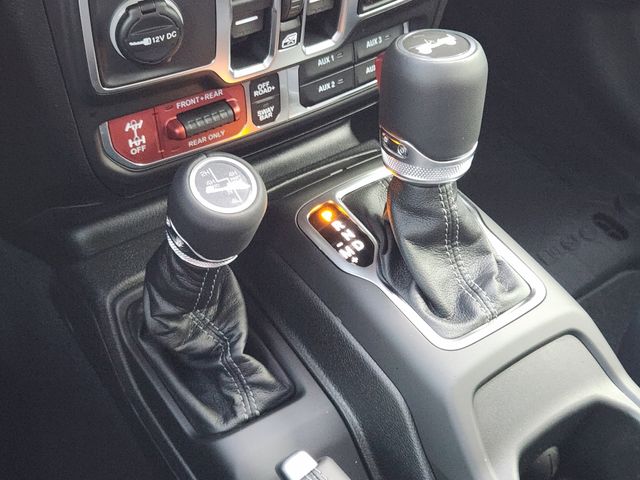 New 2026 White/off-white Jeep Rubicon X image 15