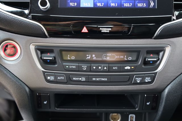2023 Honda Ridgeline RTL Gray at Community Honda
