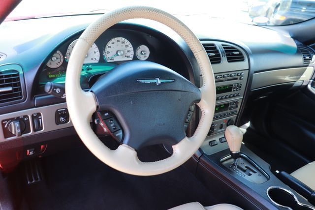 2005 Ford Thunderbird Deluxe 13