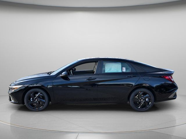 2026 Hyundai Elantra - $24,287