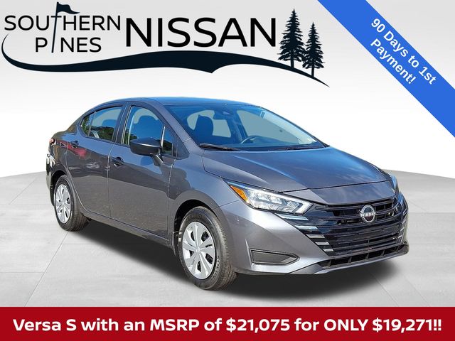 2025 Nissan Versa S FWD