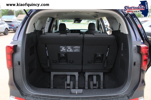 New 2026 Kia Carnival MPV Van