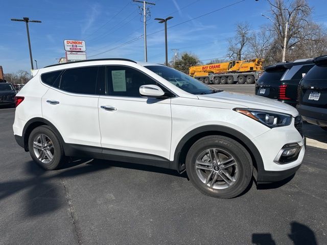 Used 2018 White Hyundai 2.4 Base image 23