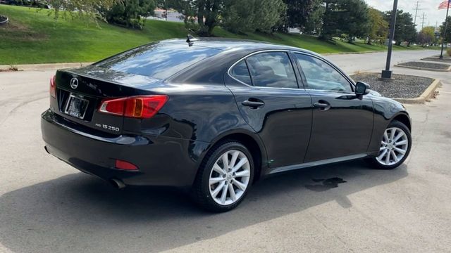 2010 Lexus IS 250 8