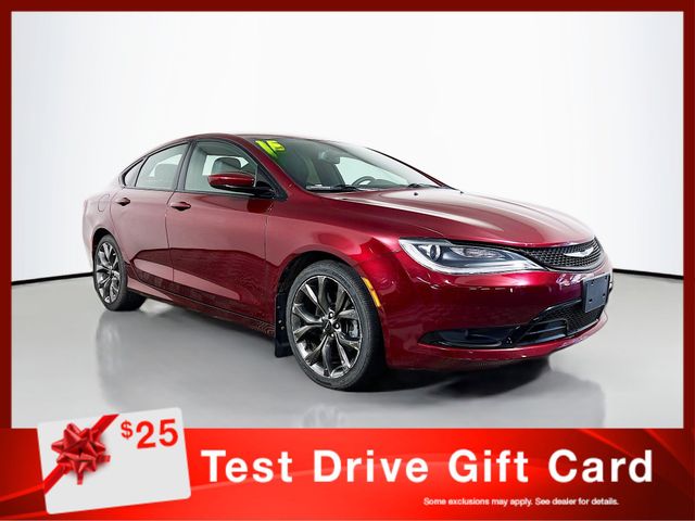 Velvet Red Pearlcoat 2015 Chrysler 200 S Sedan FWD Sedan Front-Wheel Drive 9-Speed Automatic