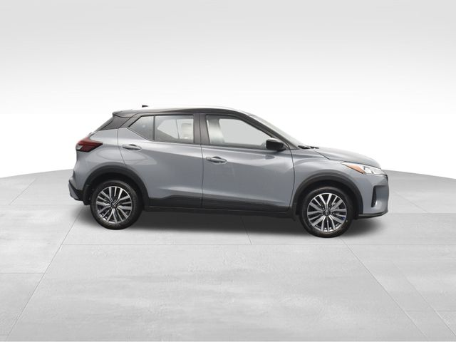 2024 Nissan Kicks SV 11