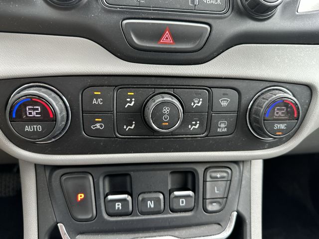 Used 2021 Black GMC SLT image 19