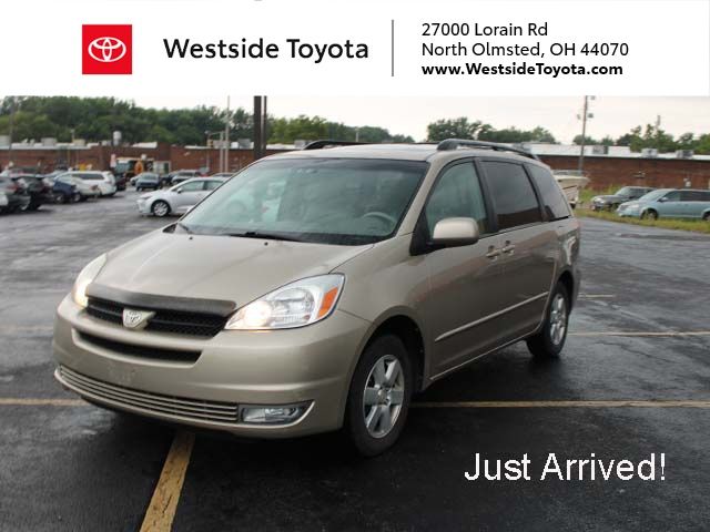 2004 Toyota Sienna XLE