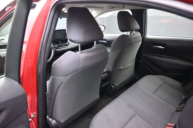 Used 2021 Toyota Corolla LE with VIN JTDEPMAE7MJ134734 for sale in Beaumont, TX