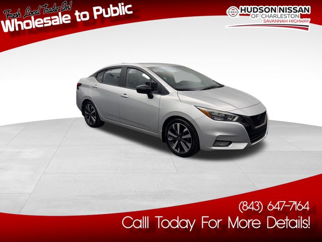 2020 Brilliant Silver Metallic Nissan Versa 1.6 SR Sedan