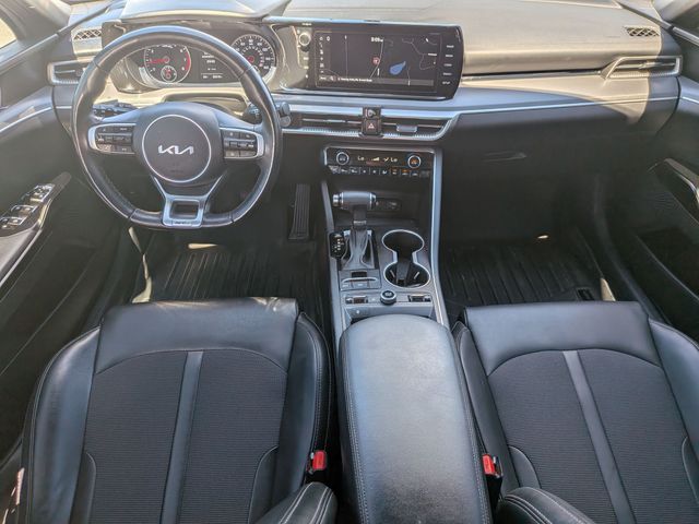 2024 Kia K5 - Image 28