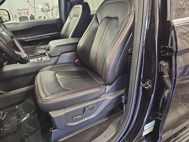 Used 2024 Black Ford Limited image 15