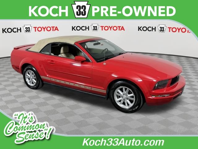 2008 Ford Mustang V6 Deluxe Convertible RWD