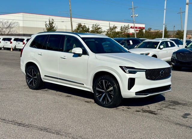 2026 Volvo XC90 B5 Core