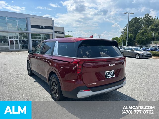 Used 2025 Red Kia LXS image 5