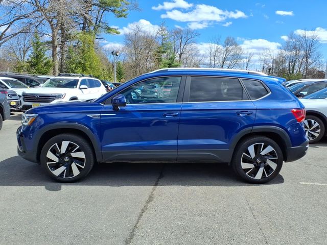 2023 Volkswagen Taos - Image 3