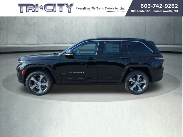 2025 Jeep Grand Cherokee Limited photo 2