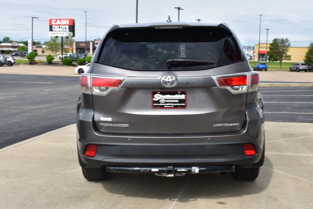Used 2016 Toyota Highlander SUV