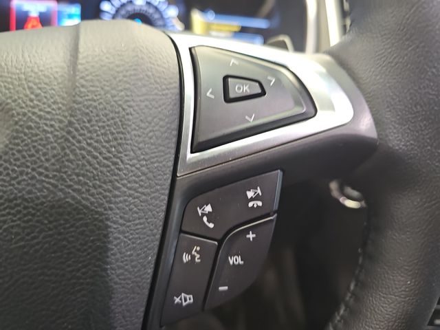 Used 2017 Blue Ford SEL image 18