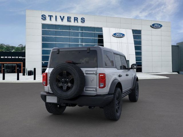 2024 Ford Bronco Black Diamond 8