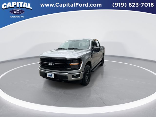 Used 2025 Silver Ford XLT image 4