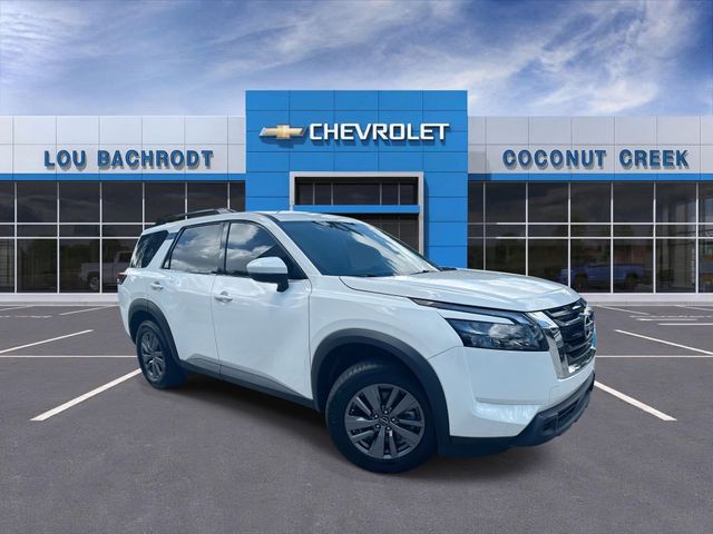 Glacier White 2024 Nissan Pathfinder SV FWD SUV / Crossover Front-Wheel Drive 9-Speed Automatic