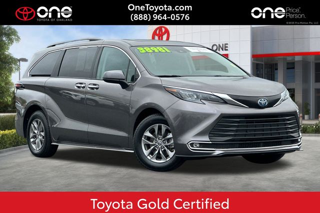 Predawn Gray Mica 2024 Toyota Sienna XLE 7-Passenger FWD Minivan Front-Wheel Drive Continuously Variable Transmission