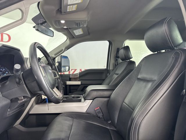 2019 Ingot Silver Metallic Ford Super Duty F-250 SRW Lariat 4X4 Truck