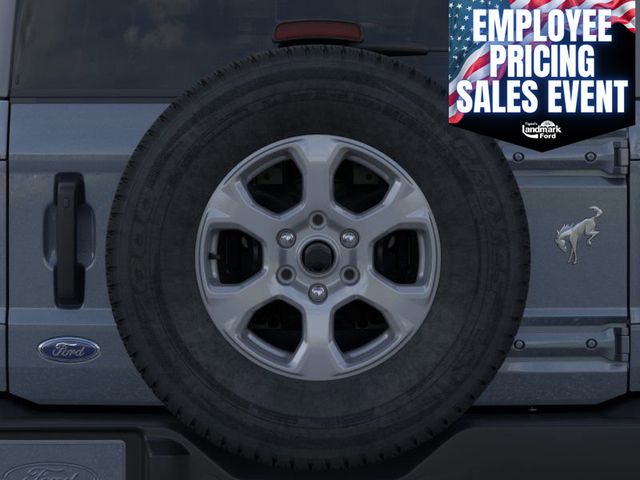 new 2025 Ford Bronco car, priced at $46,885