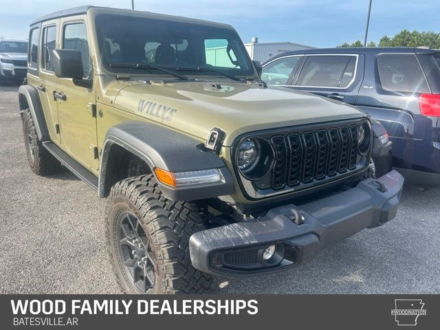 41 2025 Jeep Wrangler SUV / Crossover Four-Wheel Drive 8-Speed Automatic
