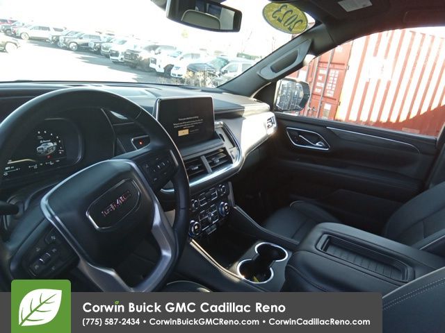 2023 GMC Yukon SLT 7